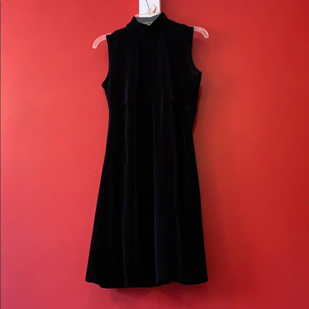 Black Velvet Dress with half turtleneck! SZ 5/6